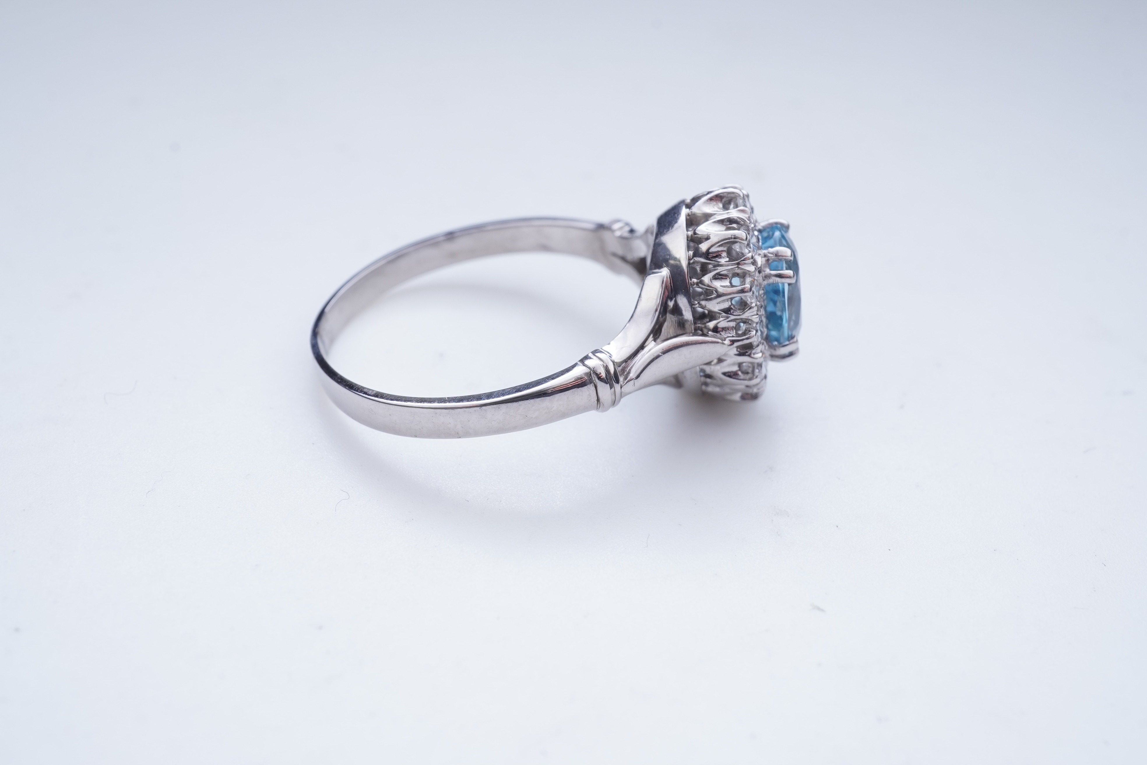 An aquamarine and diamond cluster ring